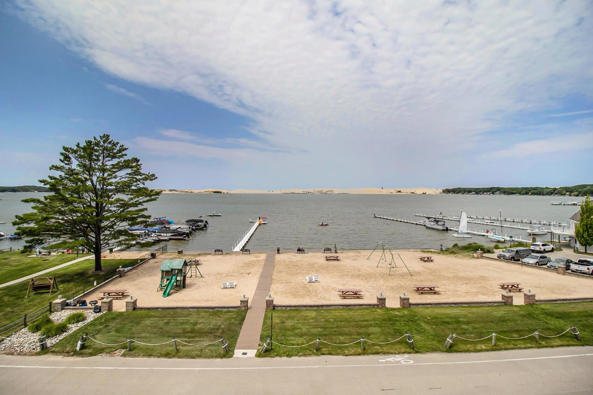 Dunes Waterfront Resort Mears Exterior photo